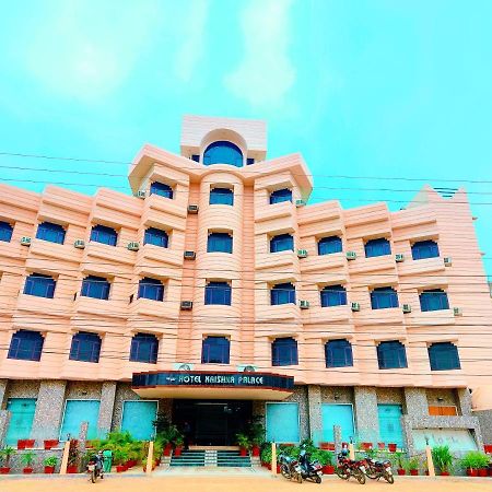 Hotel Krishna Palace Ayodhya Zewnętrze zdjęcie